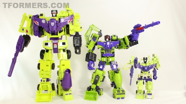 Transformers Titan Devastator Combiner Wars Hasbro Edition  (26 of 110)